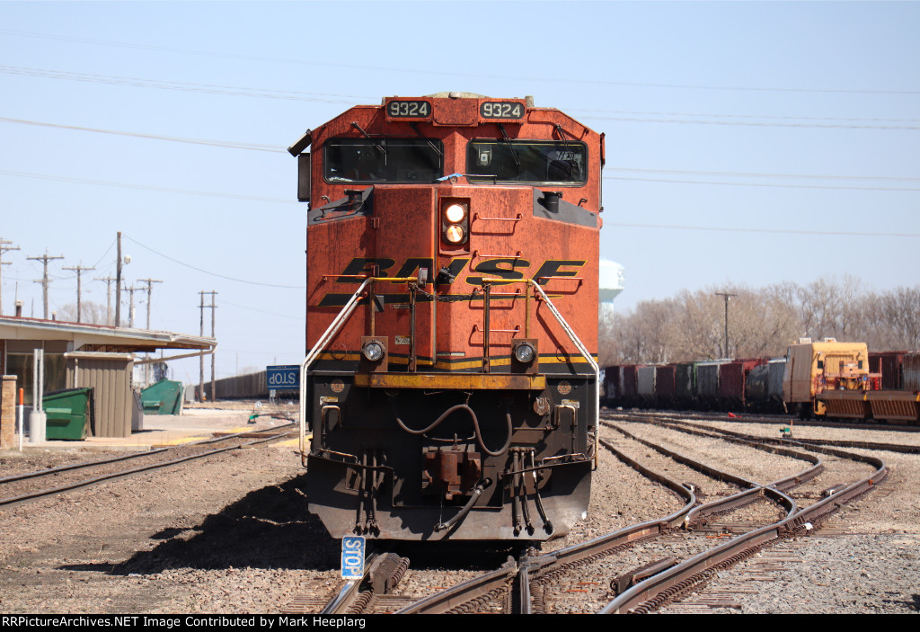 BNSF 9324